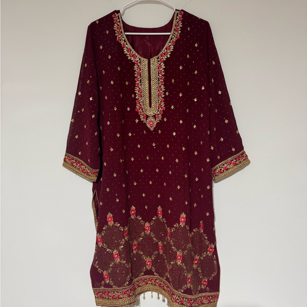 Embroidered Maroon Kurta